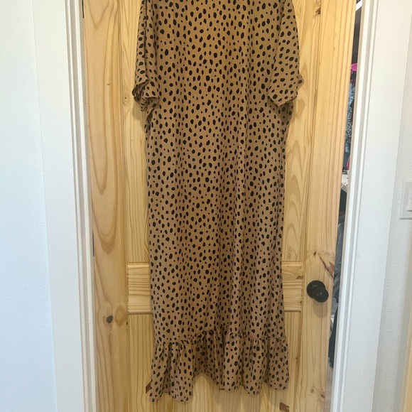 Cheetah Duster - Picture 2 of 2